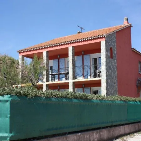 Vue Avec Terrasse - 4 Pieces, 6 Pers, A 30m De La - Fr-1-335-92 Hyères